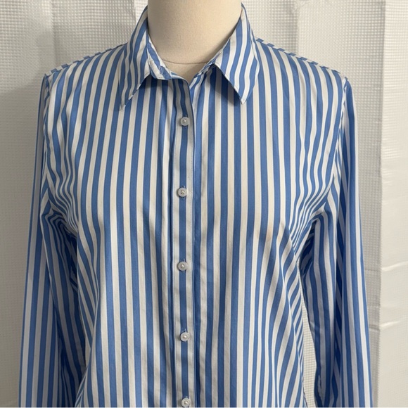 Lands End Women's Striped No Iron Cotton Button Front Blouse Blue/White Size 12T - Picture 2 of 6